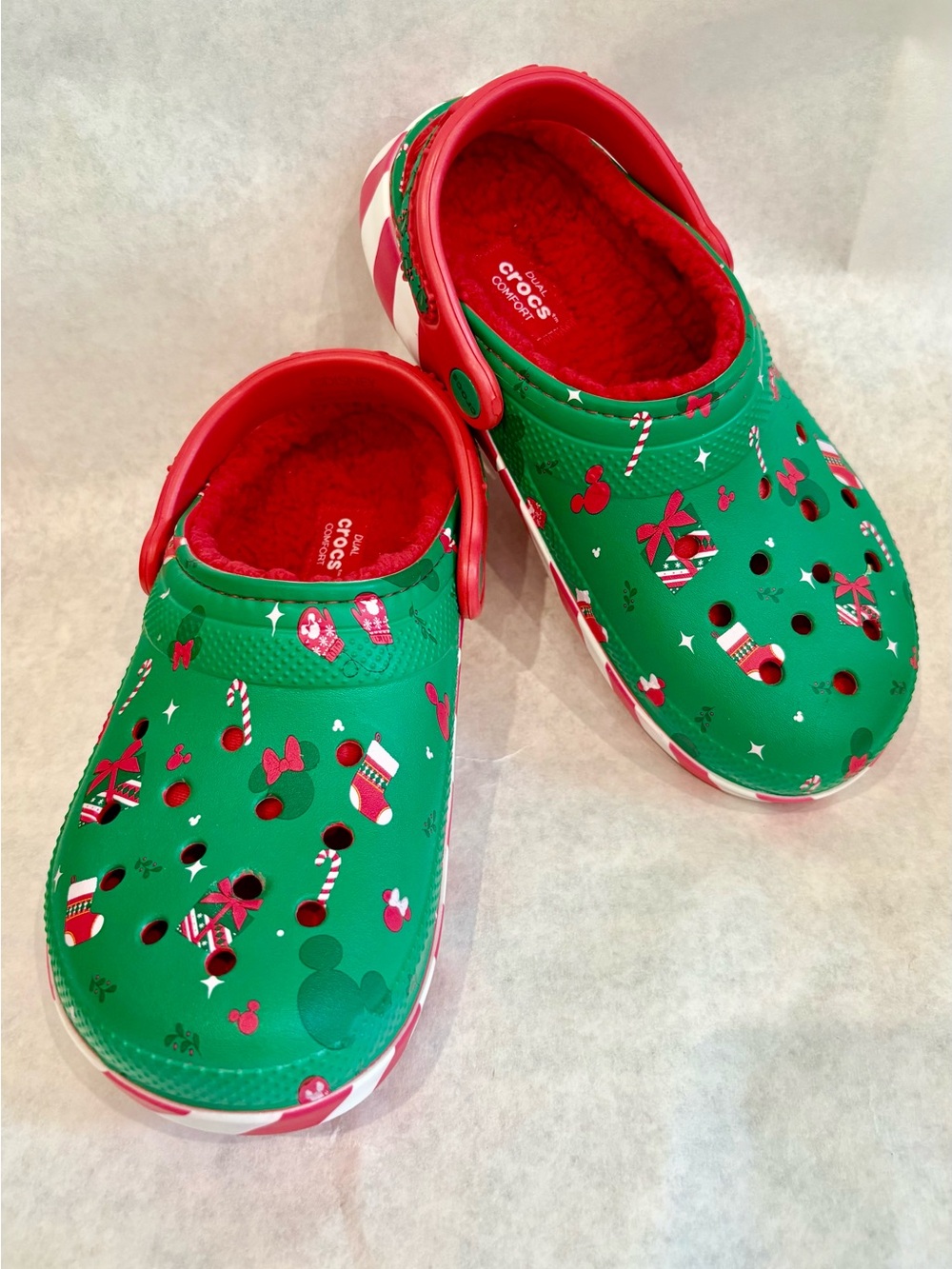 CROCS Disney Green & Red Holiday Print Clogs with Plush Lining